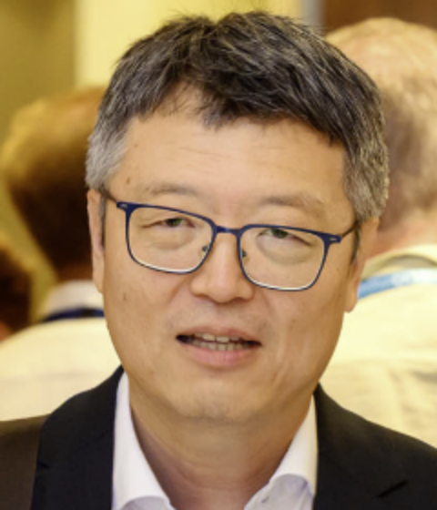 “Global IT leadership requires accepting that there is no single corporate culture.”
Jian Wu, Ziegler