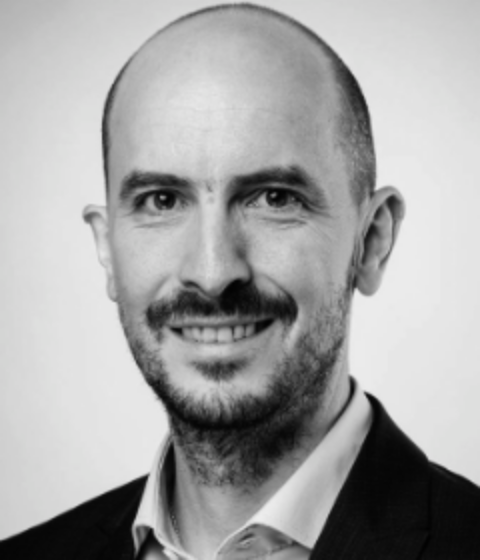 “Complex regulation does not protect consumers; it merely cements the monopolies of the US hyperscalers and must be challenged.”
Patrick Bizeau, Swiss Medical Network