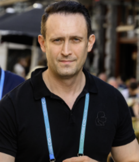 “AI enables new forms of insourcing.”
Roman Rapoport, BPW